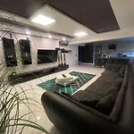 아파트 Penthouse 티자우이바로스