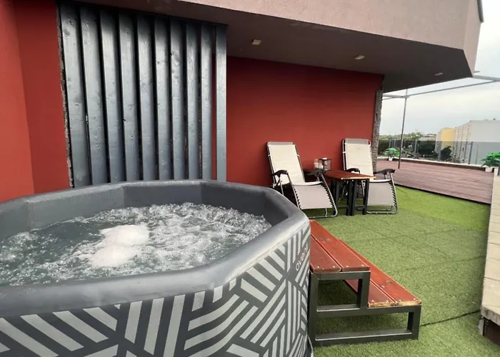 דירה Penthouse טיסאאוורוש